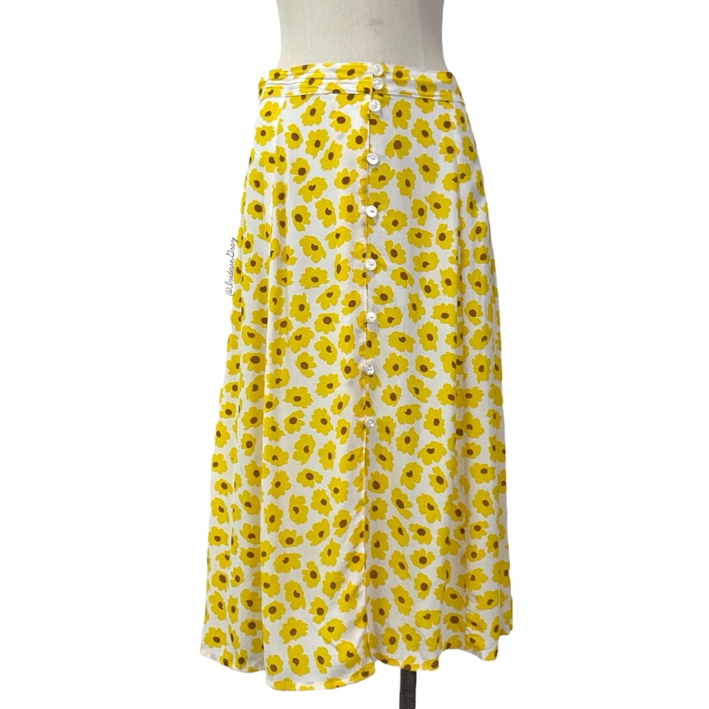Faithfull the Brand- Marin Marigold Floral Midi Skirt Size Medium (6).